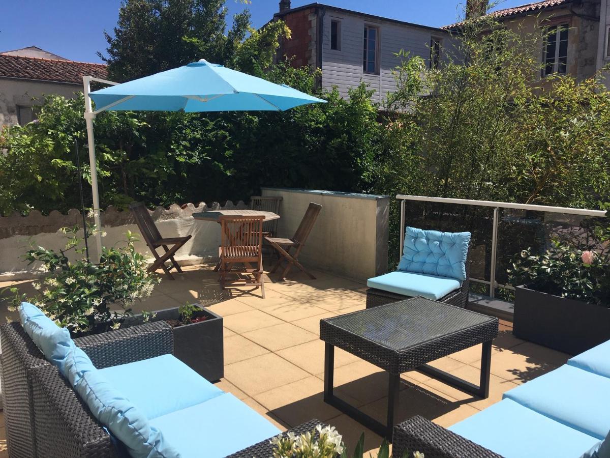 L Appart Des Cloutiers, Terrasse De 25M2 ラ・ロシェル エクステリア 写真